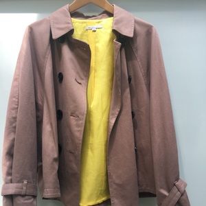 Gap Camel Cape-like Jacket Yellow Liner and Cinched Sleeves